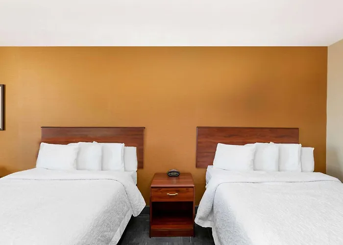 Hotel Howard Johnson By Wyndham 3*
