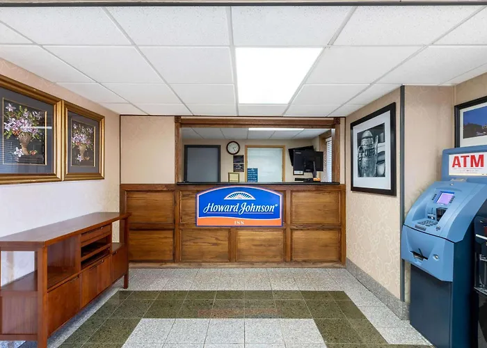 Howard Johnson By Wyndham Hotel